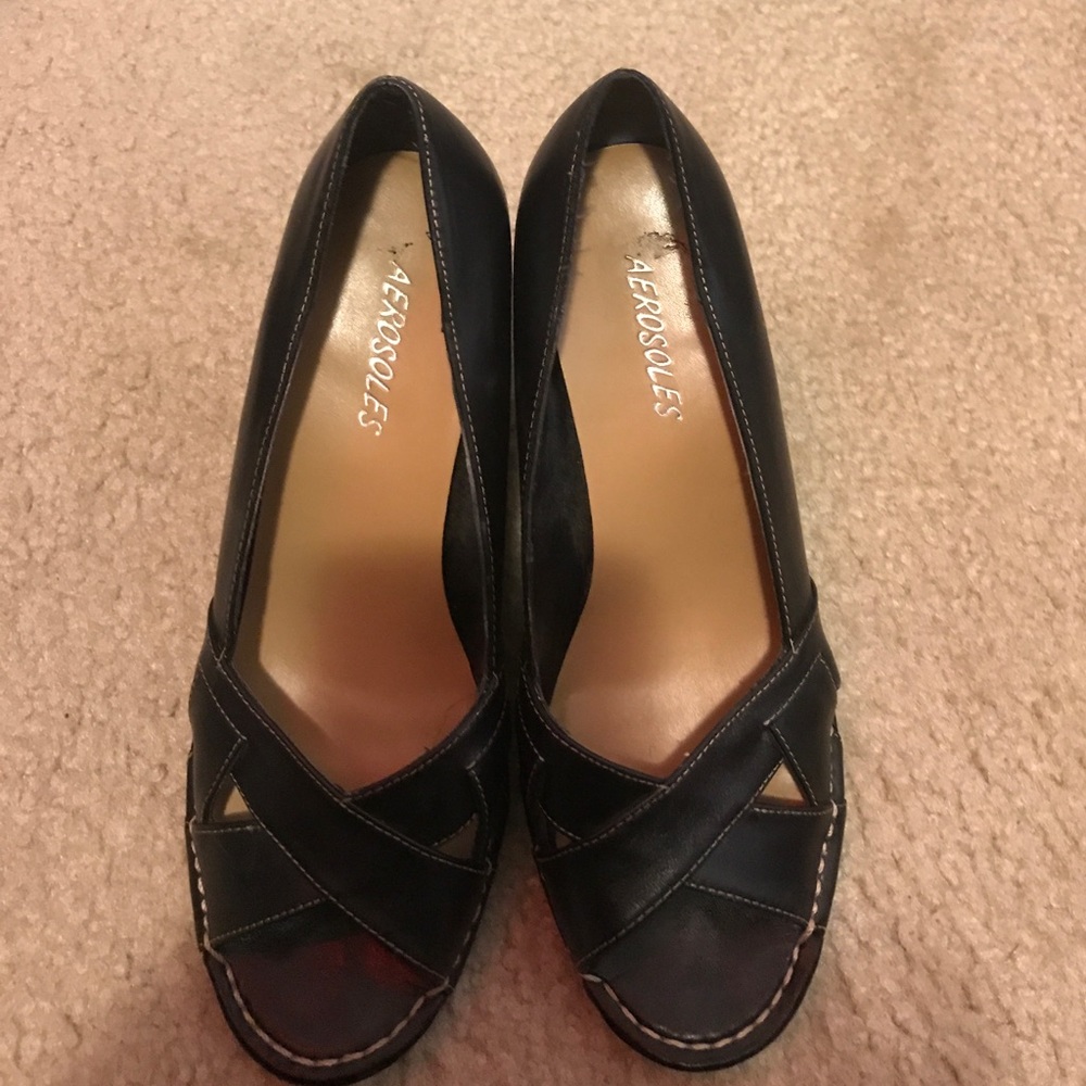 Woman’s shoes